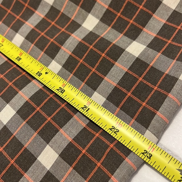 VOLCOM SHORT SLEEVED BUTTON UP SHIRT (XL) - Picture 12 of 16